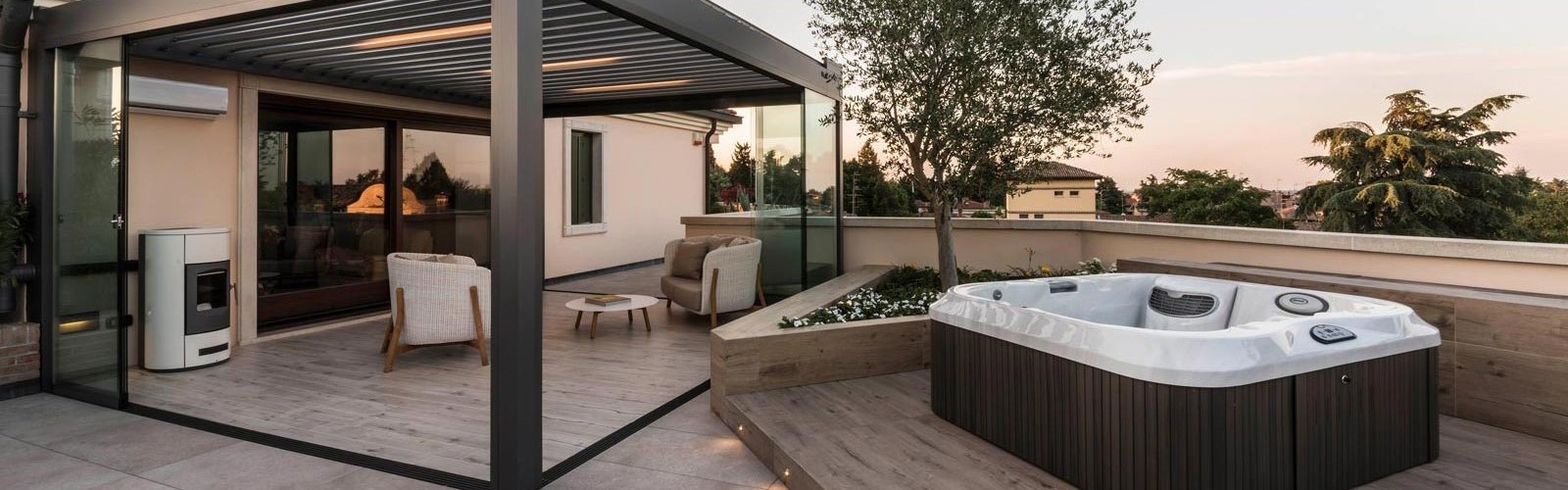 Kaj je bioklimatska pergola?