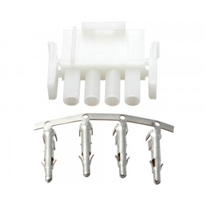 AMP vtič s 4 moškimi zatiči