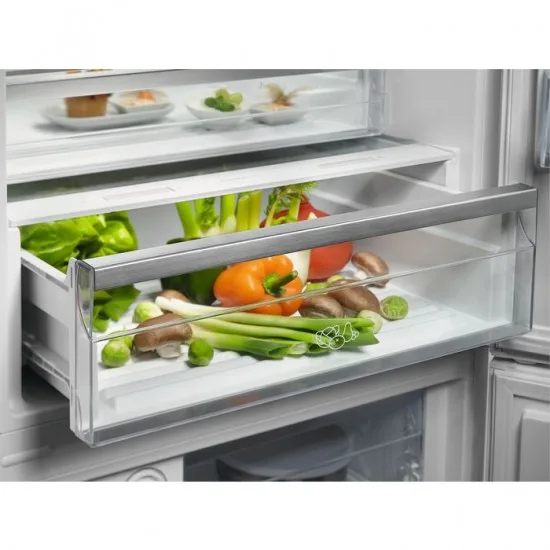 ELECTROLUX LNT7ME46X2 - Prostostoječi hladilnik z zamrzovalnikom spodaj