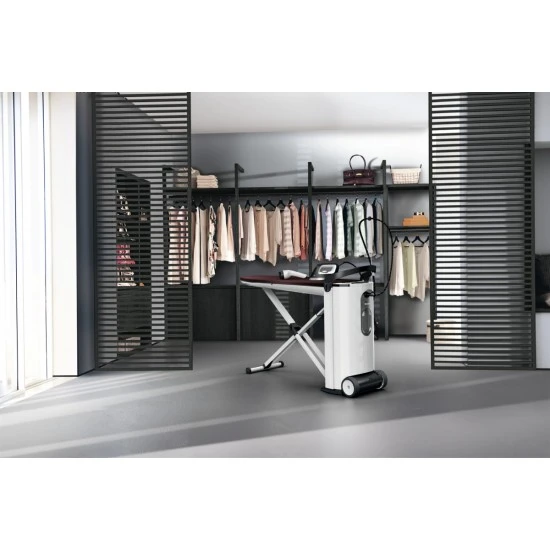 MIELE B4847 FashionMaster - Parni likalni sistem