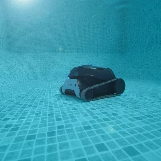 DOLPHIN LIBERTY 300 - Robotski sesalniki za bazen