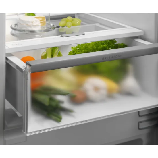 ELECTROLUX ENC8ME18R - Vgradni hladilnik z zamrzovalnikom spodaj