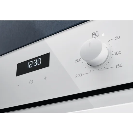 ELECTROLUX EOF5C50BV - Vgradna pečica