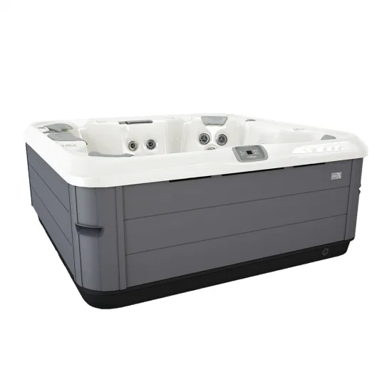BULLFROG SPAS X8 - Masažni bazen