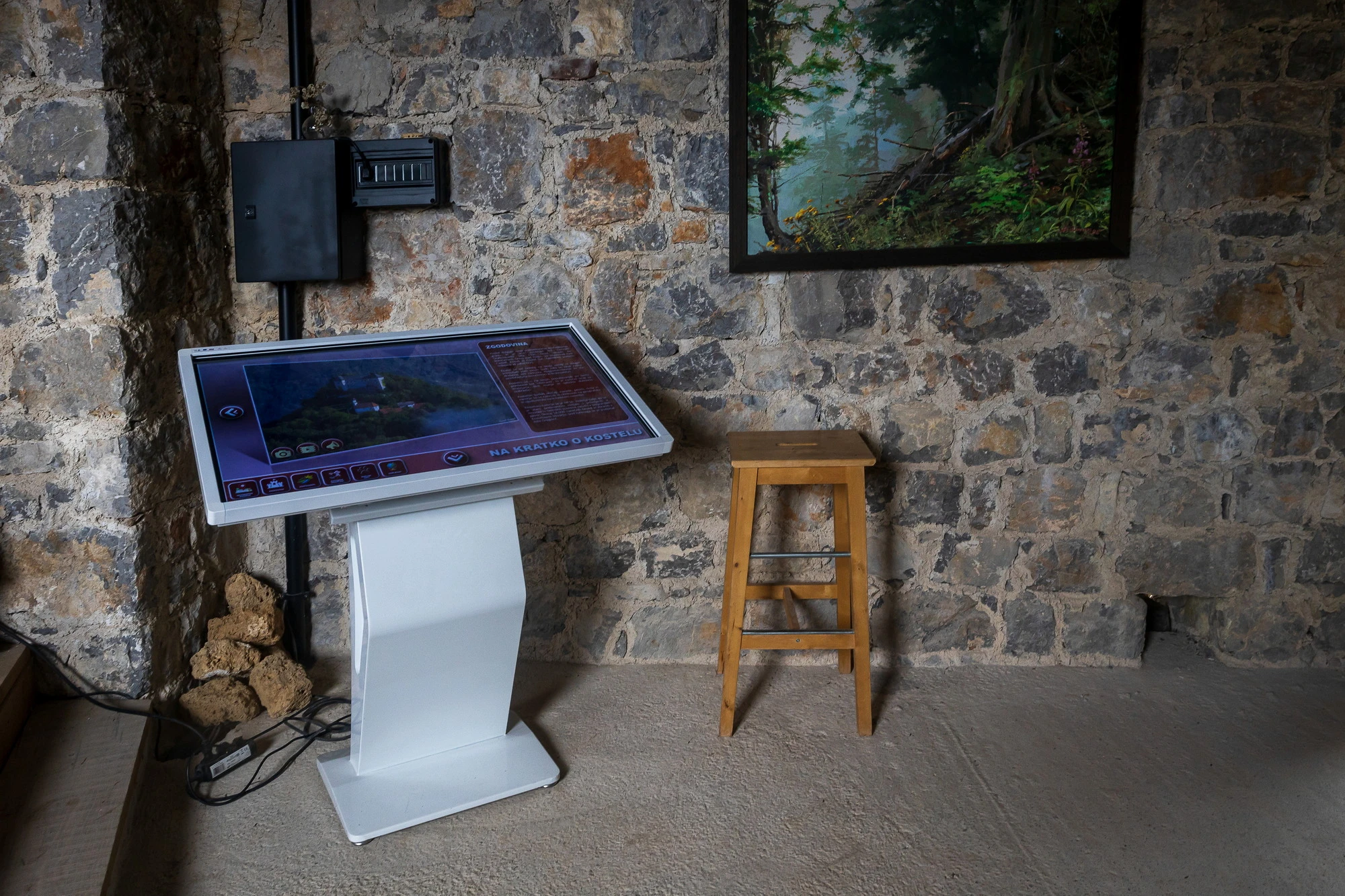 KIOSK JJ43-B